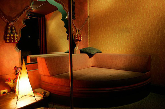 love_hotel_paris_3379_570x